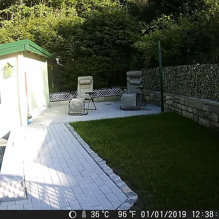 Ruhige Oase Mit Pool & Garten Ferienwohnung Niggl