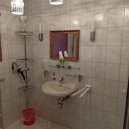דירה Ruhige Oase Mit Pool & Garten Ferienwohnung Niggl Untergriesbach