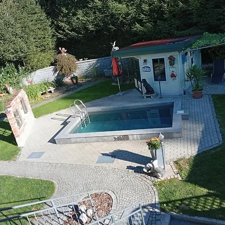 Ruhige Oase Mit Pool & Garten Niggl *